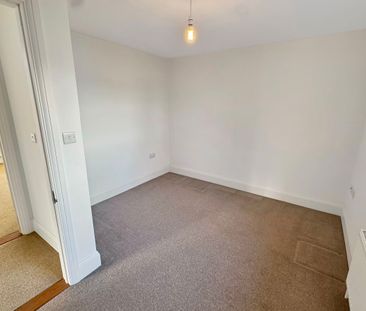 Bramley House, Bucklesham, Ipswich - Photo 6