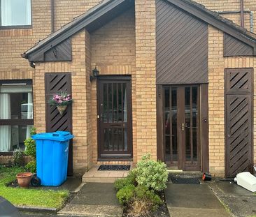 2 Bed Terraced House, Carleton Gate, G46 - Photo 5