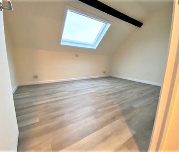 Appartement met staanplaats en 2 slaapkamers. - Foto 4