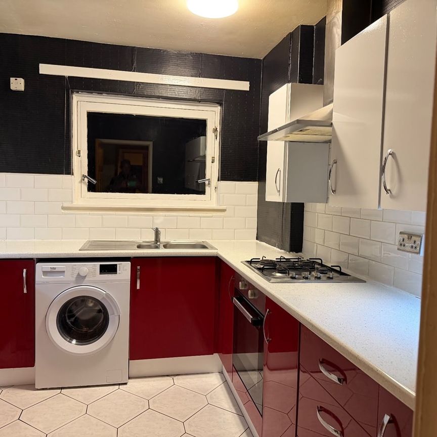 2 Bed Flat, Dougrie Rd, G45 - Photo 1
