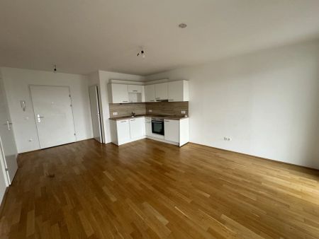 2 Zimmerwohnung mit großer verglaster Loggia - unbefristeter Mietvertrag - Photo 2