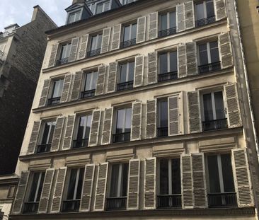 PARIS 9ème Anvers Beau 2P 70,27m² - Photo 2