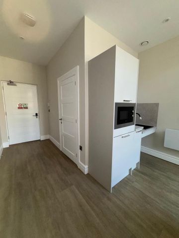 1 bedroom property to rent - Photo 5