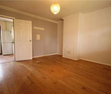 Cypress Road, Guildford, Surrey, GU1 1NB - Photo 1