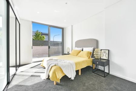 “Spacious Ground Floor Apartment - Large 3 Bedroom Layout” - Photo 4