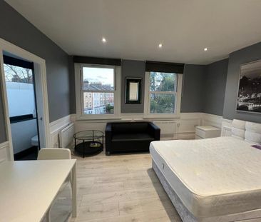 Studio to rent - Photo 5