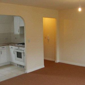 Drovers, Old Market Walk, Sturmnster Newton, DT10 - Photo 2