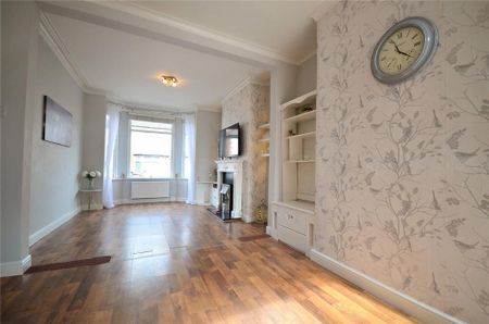 3 bedroom terraced house to rent - Photo 2