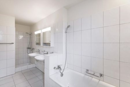 Living in the Jura hiking region - Photo 5