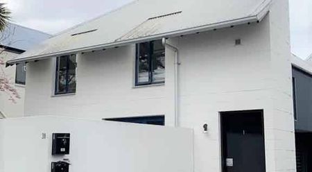 2 Bedroom Townhouse - Photo 4