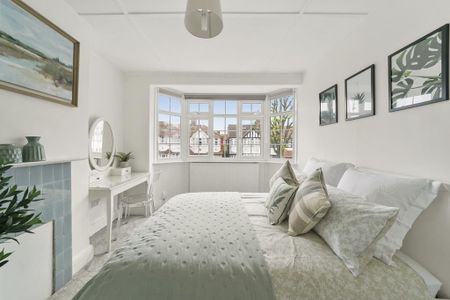 1 bedroom in a house share to rent - Photo 2