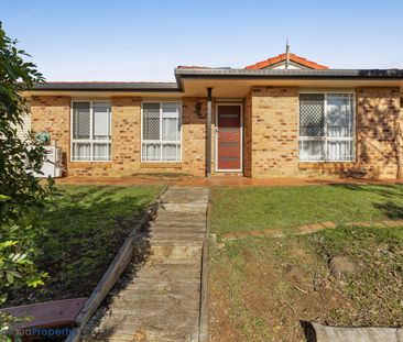 WELL PRESESNTED FAMILY HOME AWAITS! - Photo 1