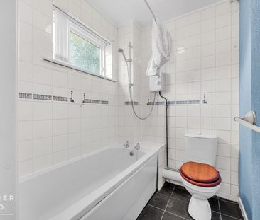 Heron Drive, Audenshaw, M34 - Photo 4