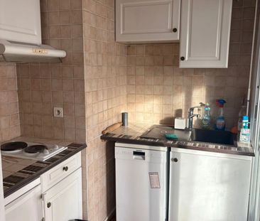 Location Appartement 1 pièce 22m² CANNES 06400 - Photo 5