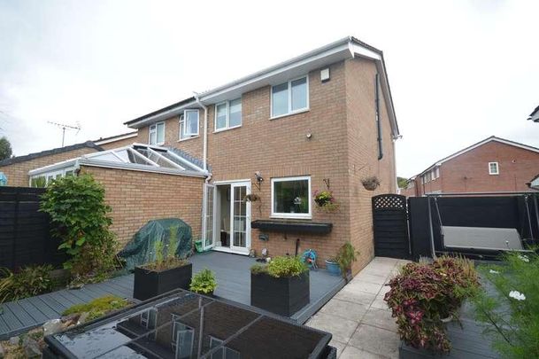 Glenrise Close, St. Mellons, Cardiff, CF3 - Photo 1