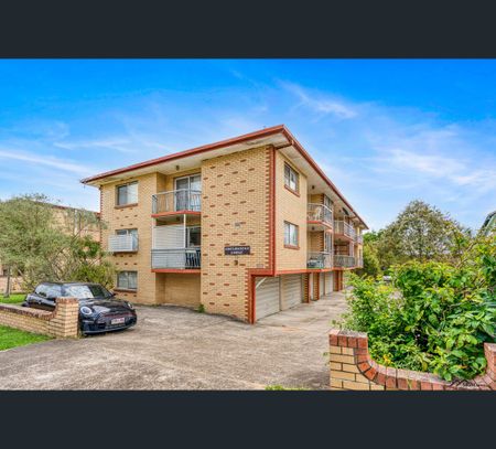 3/10 Chelmsford Avenue, Lutwyche, Qld 4030 - Photo 2