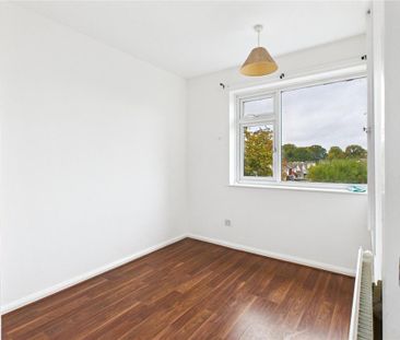 3 bedroom maisonette to rent - Photo 5