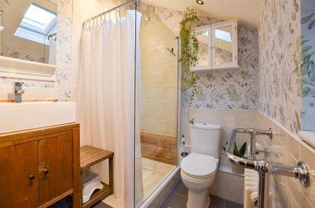 2 bedroom terraced house to rent - Photo 2