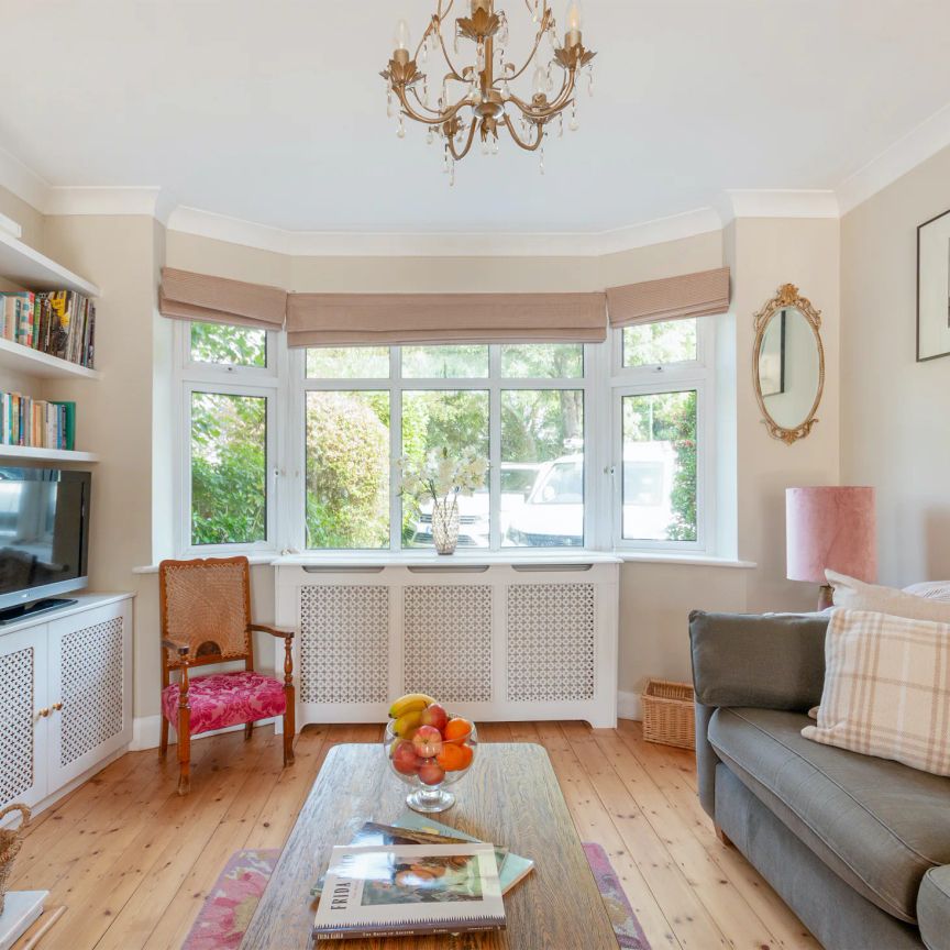 4 Bed, House - Photo 1