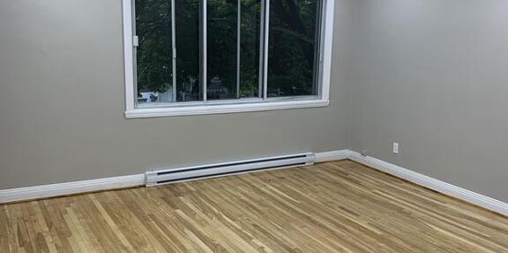 5 1/2 Availble From July 1st (2nd Floor) - Photo 3