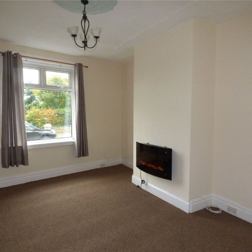 St Peg Lane, Cleckheaton, BD19 - Photo 1