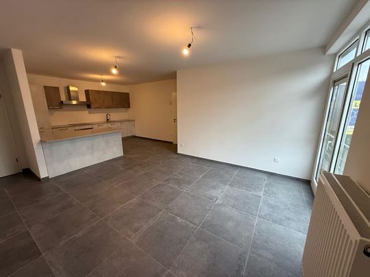 Appartement te huur - Foto 1