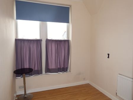 1 bed studio flat to rent in North Quay, Great Yarmouth, NR30 - Photo 2