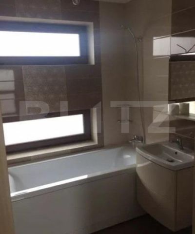 Casa cu 5 camere, garaj, imobil nou, zona strazii Campului - Fotografie 4