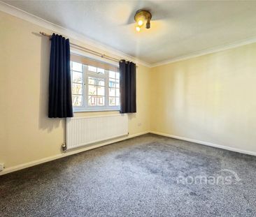 2 bedroom coach house to rent - Photo 4