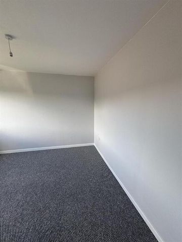 14 Grange Valley Green, Ballyclare, BT39 9HD - Photo 3