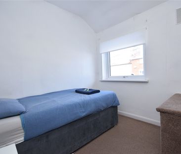 60, Fairfield Hill, Leeds, West Yorkshire, LS13 3DJ - Photo 4