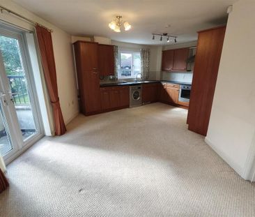 2 bedroom flat to rent - Photo 5