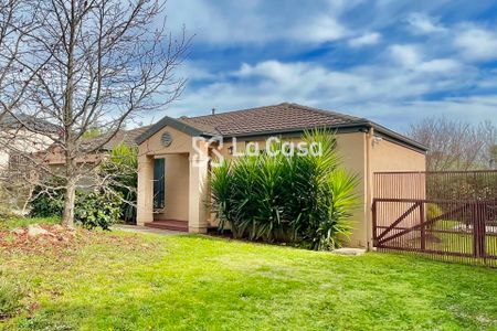 21 Robinia Place, Jerrabomberra NSW 2619 - House For Rent | Domain - Photo 4
