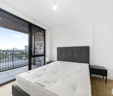 Tellicherry Court, Aberfeldy Square E14 - Photo 5