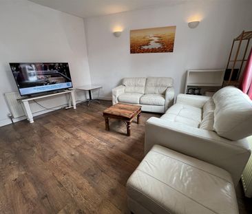 Thornville View, Hyde Park, LS6 1JP, Leeds - Photo 3