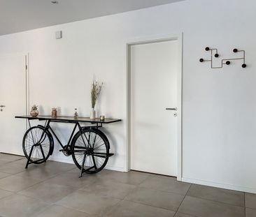 3½ PIÈCES - Récent avec un balcon ! - Photo 4