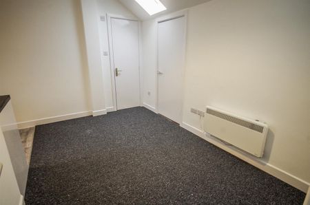 Long Street, Dursley - Photo 5