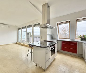 PARKBLICK! SCHÖNE 2-ZIMMER-WOHNUNG + GROSSER TERRASSE - Photo 1