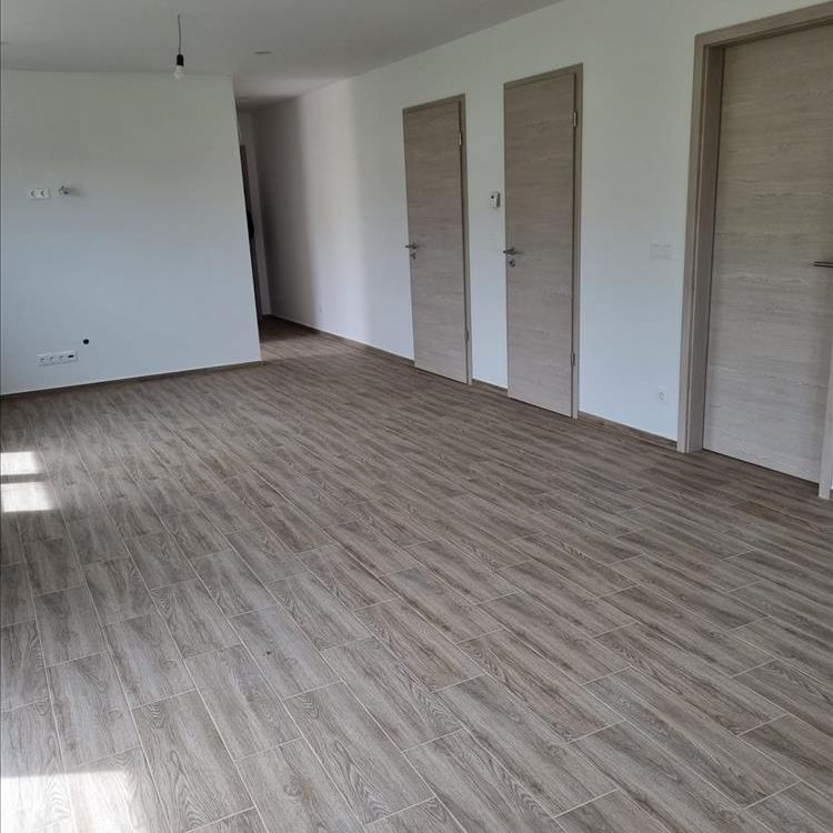 Kiadó új építésű ház - Tét - Fotó 1