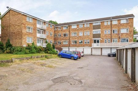 Hatherley Crescent, Sidcup, DA14 - Photo 3