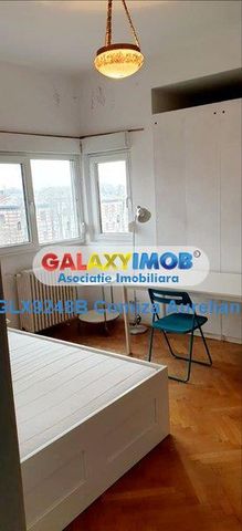 Inchiriere apartament 4 camere Kogalniceanu/Facultatea de Drept - Fotografie 3