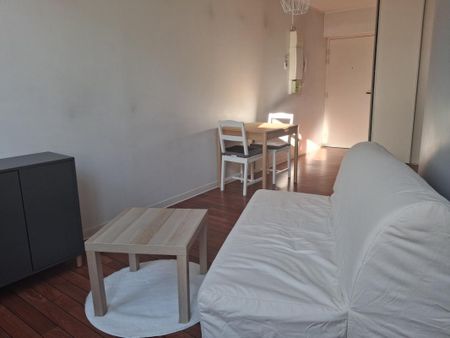 Location Appartement 2 pièces 36m² SAINTES 17100 - Photo 2