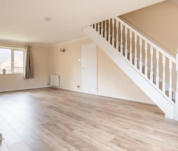 2 bedroom detached bungalow to rent - Photo 2