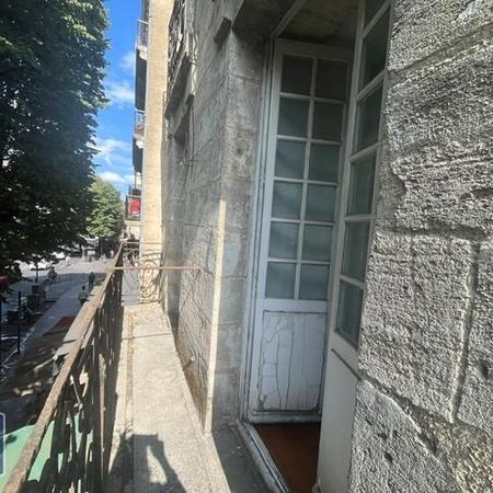 Location Appartement 2 pièces 50m² BORDEAUX 33000 - Photo 4