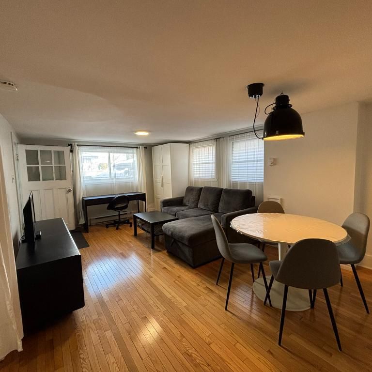 3 1/2 en demi sous-sol près du Bois de Coulonges - Photo 1