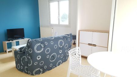 Location Appartement 1 pièce 32m² ST NAZAIRE 44600 - Photo 3
