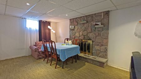 For Lease - 63 Centre Street Unit# Basement, Richmond Hill, Ontario - Photo 2