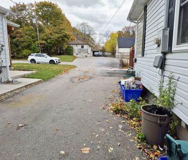 For Lease - 239 Elmwood Avenue, Richmond Hill, Ontario - Photo 4