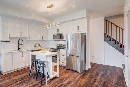 For Lease - 2199 Lillykin Street Unit# 25, Oakville, Ontario - Photo 4