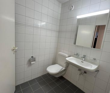 3.5 Zimmer, 90 m², 1. Stock - Photo 3